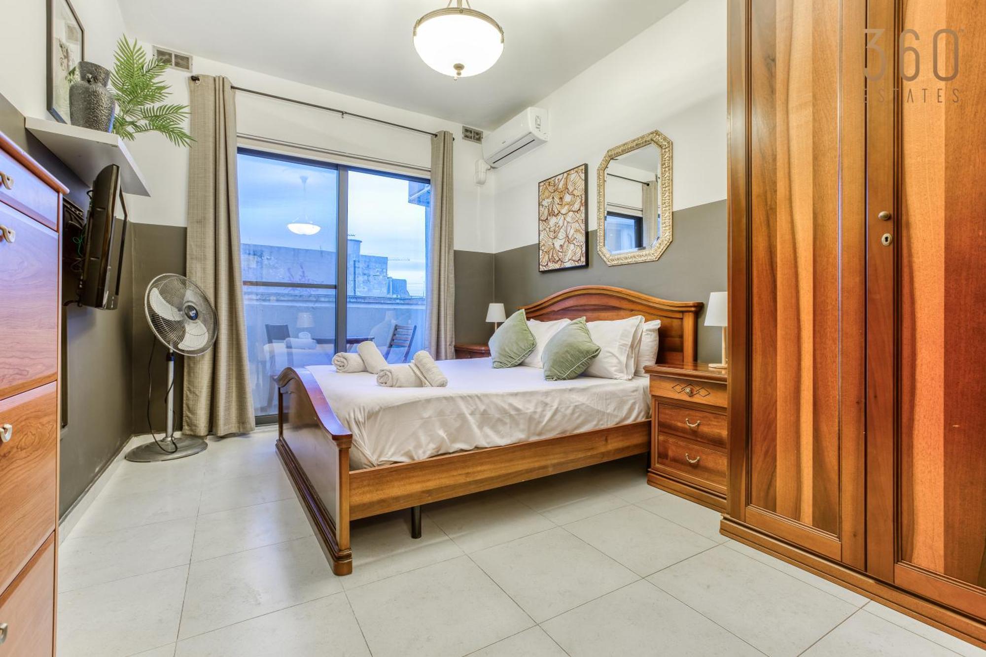 A Comfortable Apartment In The Heart Of Paceville Bt 360 Estates St. Julian's Zewnętrze zdjęcie