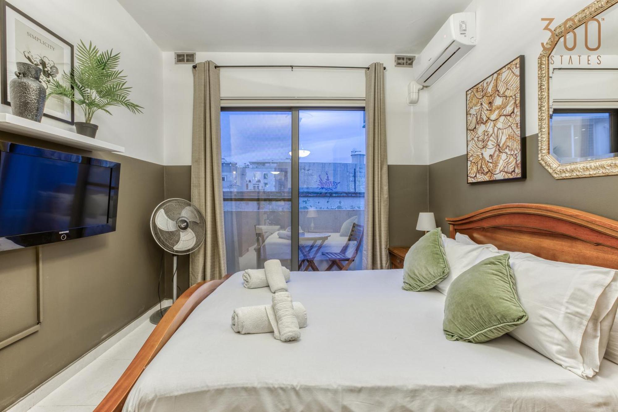 A Comfortable Apartment In The Heart Of Paceville Bt 360 Estates St. Julian's Zewnętrze zdjęcie